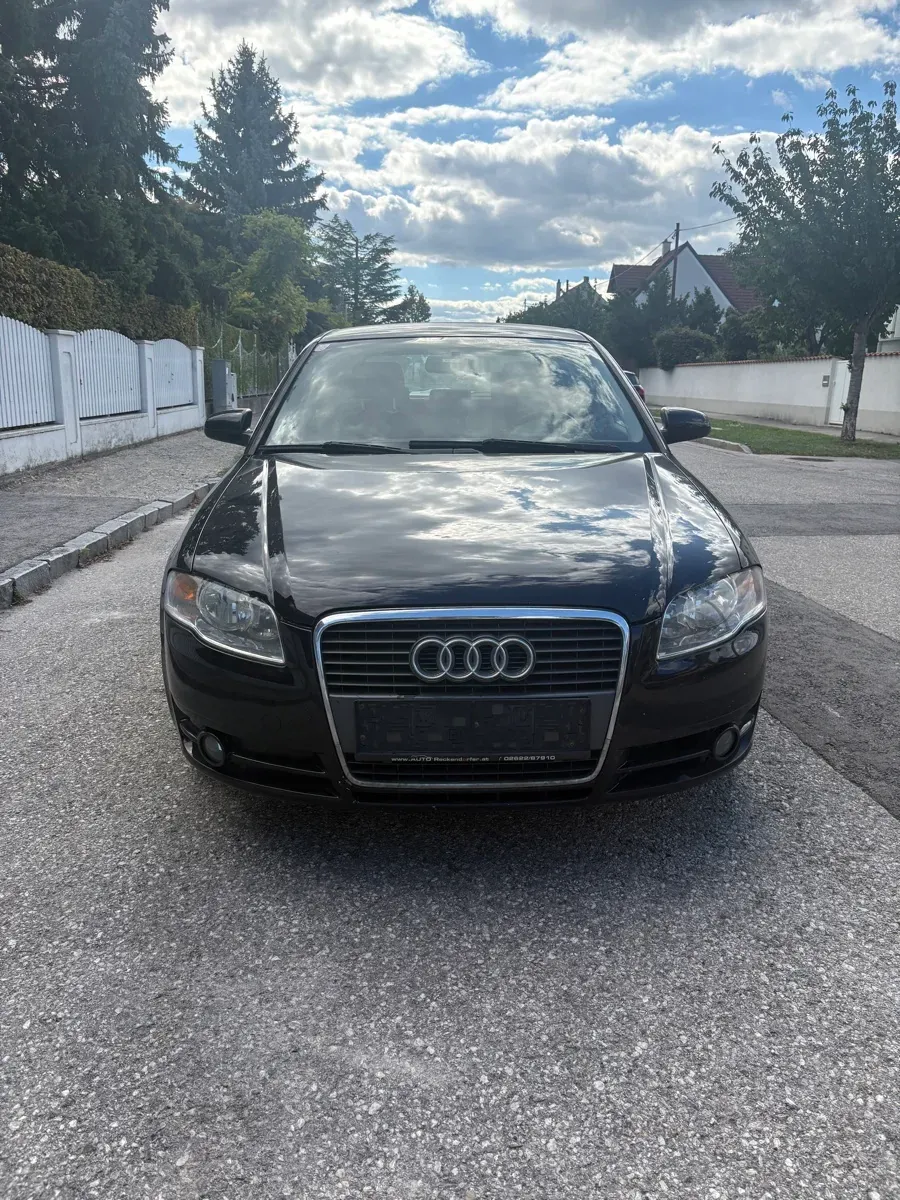 Audi A4 2005 photo 2