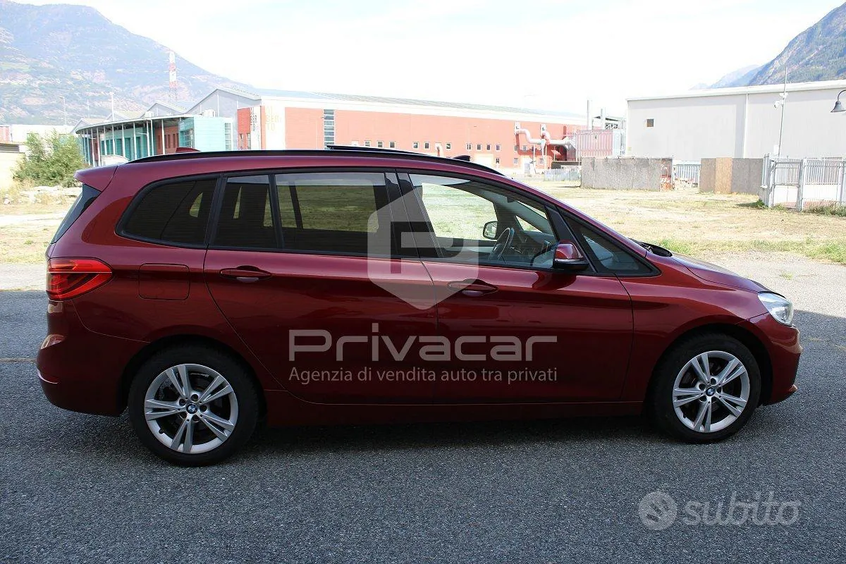 BMW 218D Gran Tourer 2016 photo 4