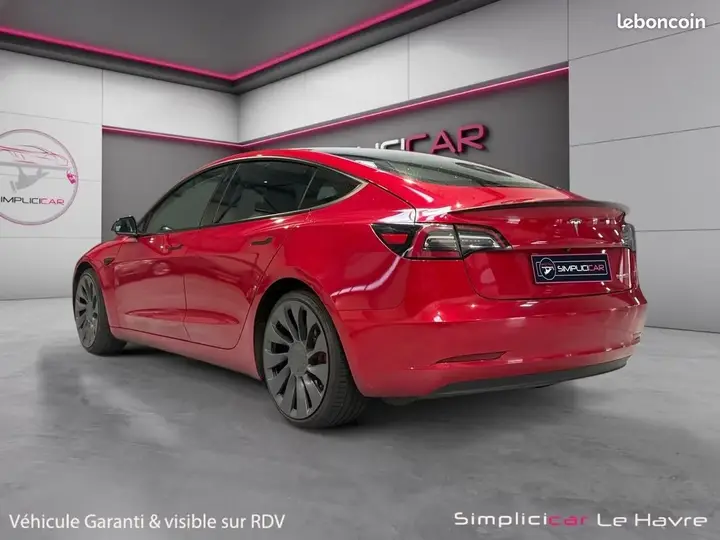 Tesla Model X 2021 photo 2