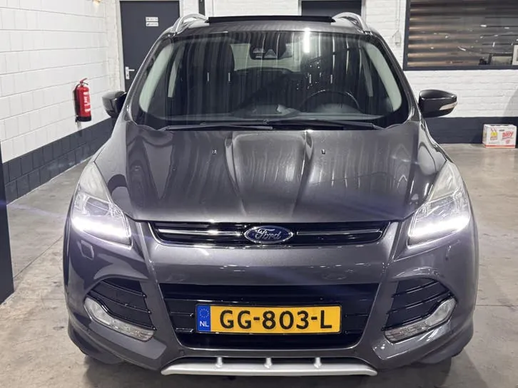 Ford Kuga 2015 photo 2