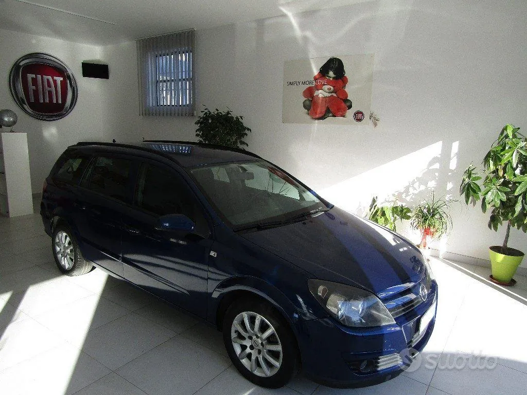 Opel Astra 2004 photo 3