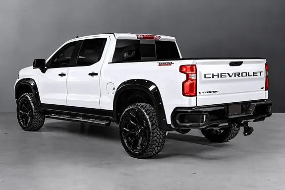 Chevrolet Silverado 1500 2026 photo 3