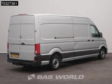 Volkswagen Crafter 2023 photo 2
