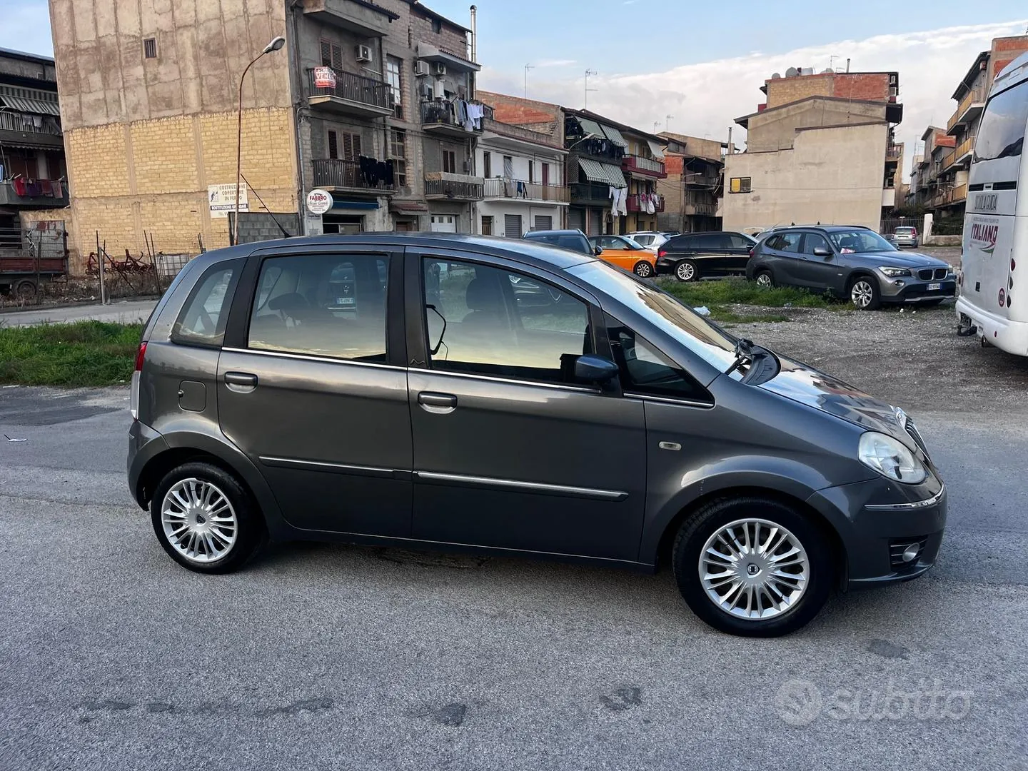 Lancia Musa 2008 photo 3