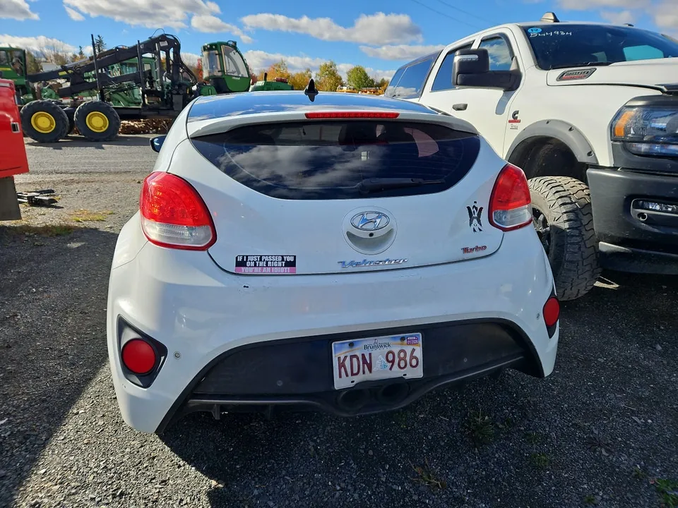 Hyundai Veloster 2013 photo 3