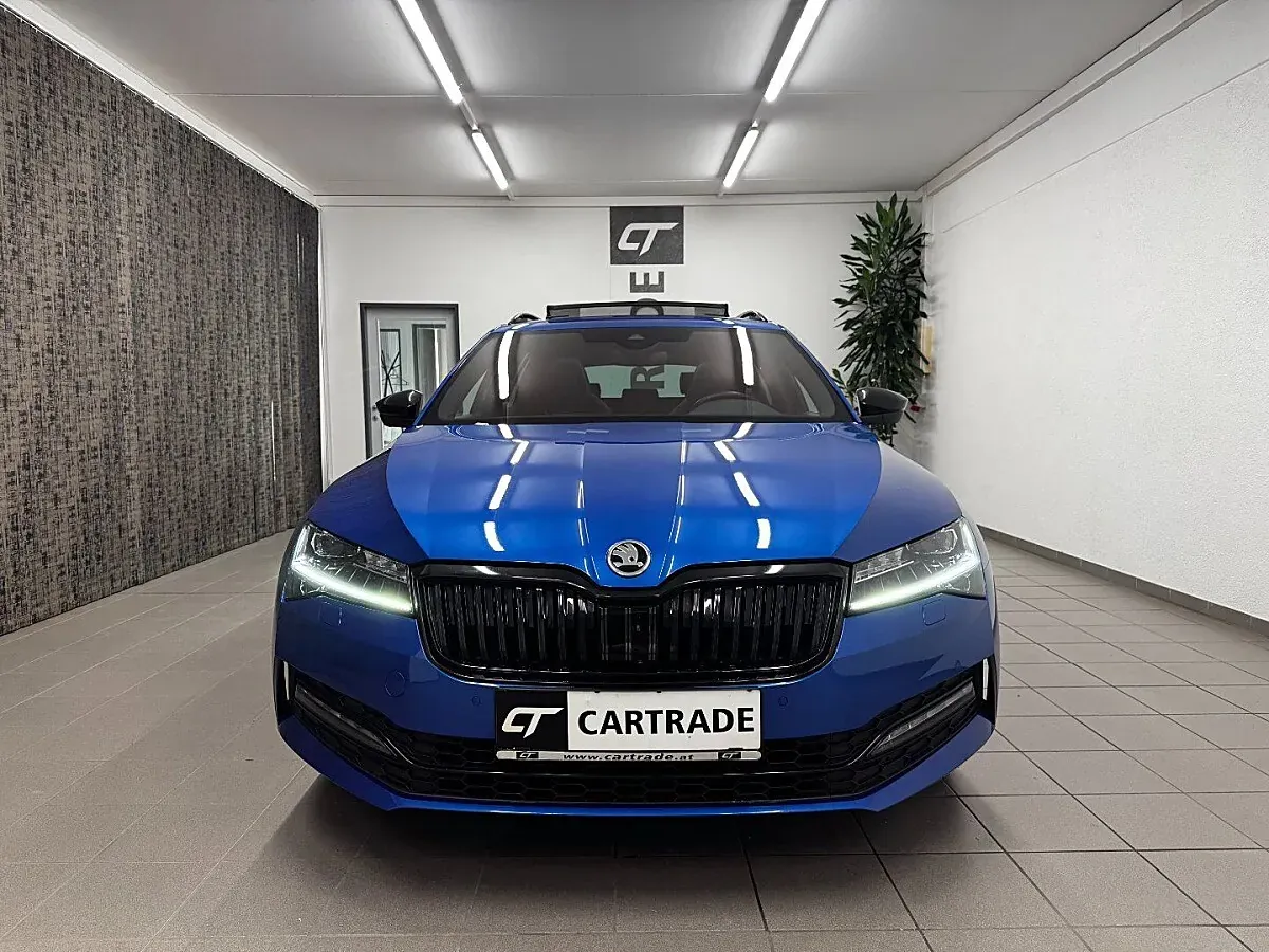 Skoda Superb 2023 photo 3