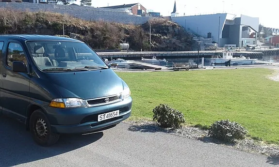 Toyota Hiace 2000 photo 3