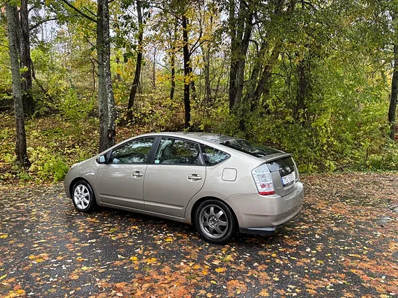 Toyota Prius 2007 photo 2
