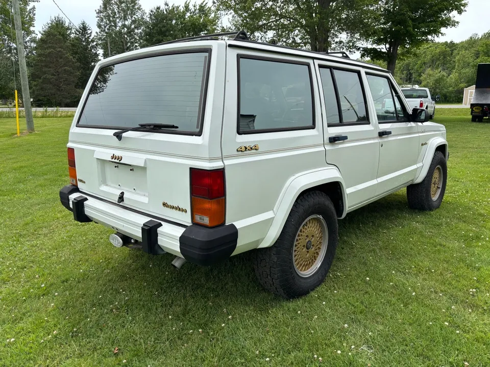 Jeep Cherokee 1989 photo 5