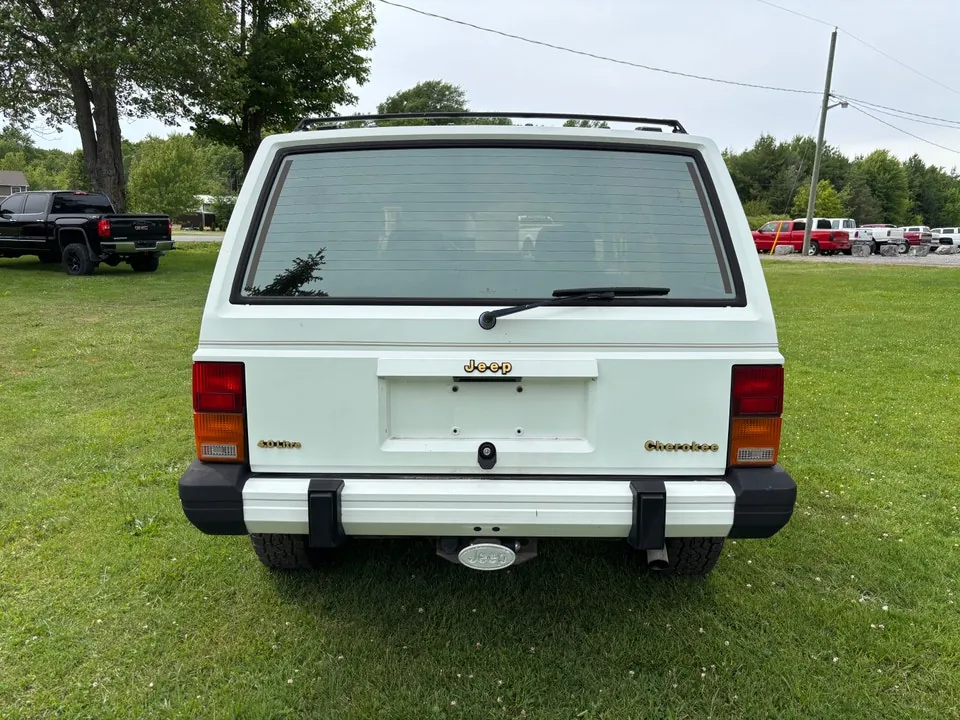 Jeep Cherokee 1989 photo 4