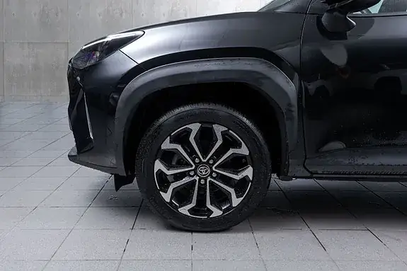 Toyota Yaris Cross 2023 photo 2