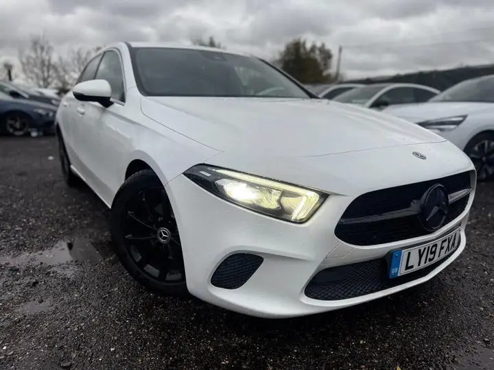 Mercedes-Benz A-Class 2019 photo 3