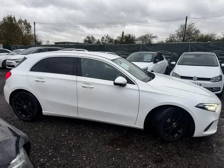 Mercedes-Benz A-Class 2019 photo 2