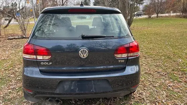 Volkswagen Golf 2012 photo 4