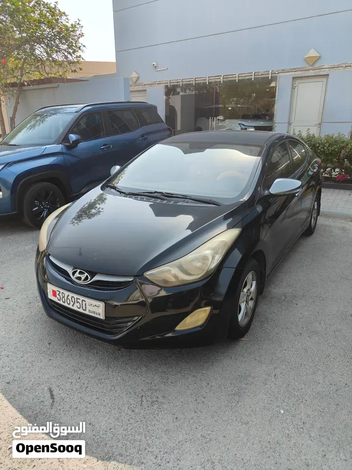 Hyundai Elantra 2013 photo 2