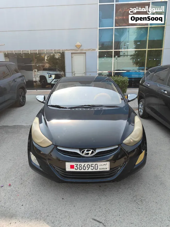 Hyundai Elantra 2013 photo 3