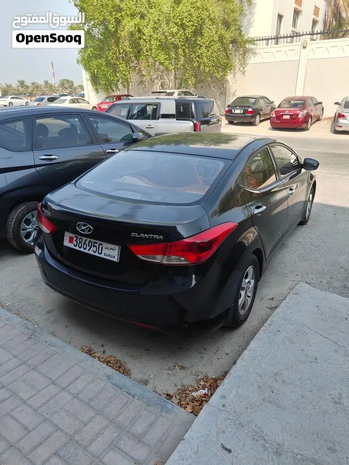 Hyundai Elantra 2013 photo 4