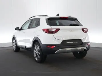 Kia Stonic 2024 photo 2