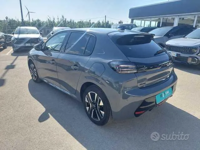 Peugeot 208 2025 photo 5