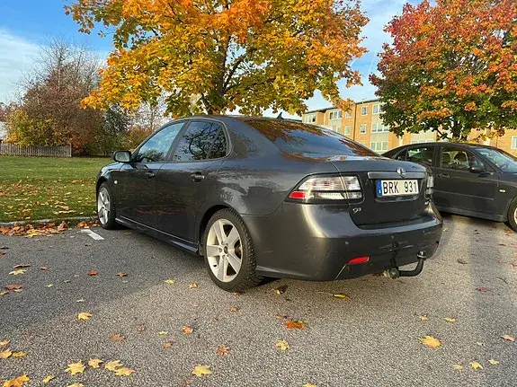 Saab 9-3 2011 photo 5