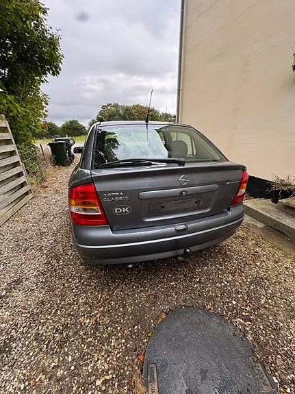 Opel Astra 2006 photo 4