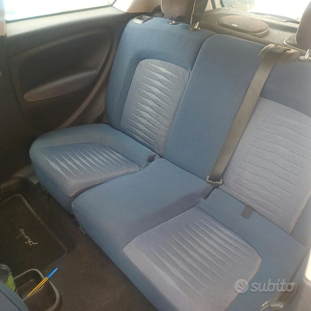 Fiat Grande Punto 2009 photo 5