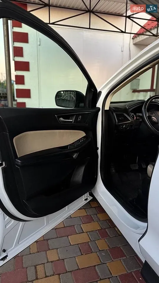 Ford Edge 2018 photo 4