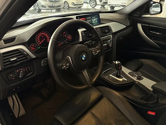 BMW 320I 2018 photo 5