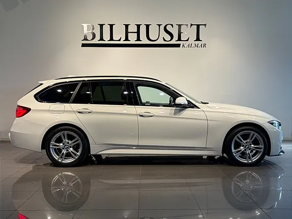 BMW 320I 2018 photo 3