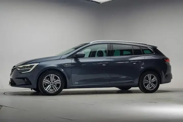 Renault Megane 2021 photo 2