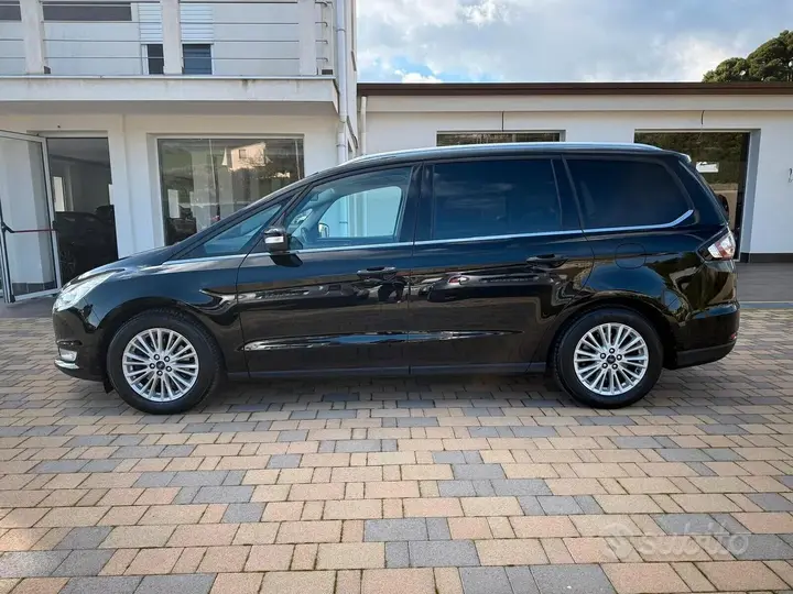 Ford Galaxy 2018 photo 2