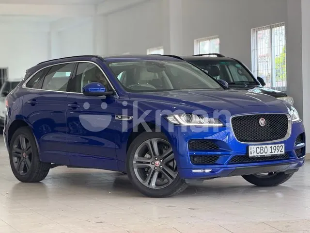 Jaguar F-Pace 2018 photo 2