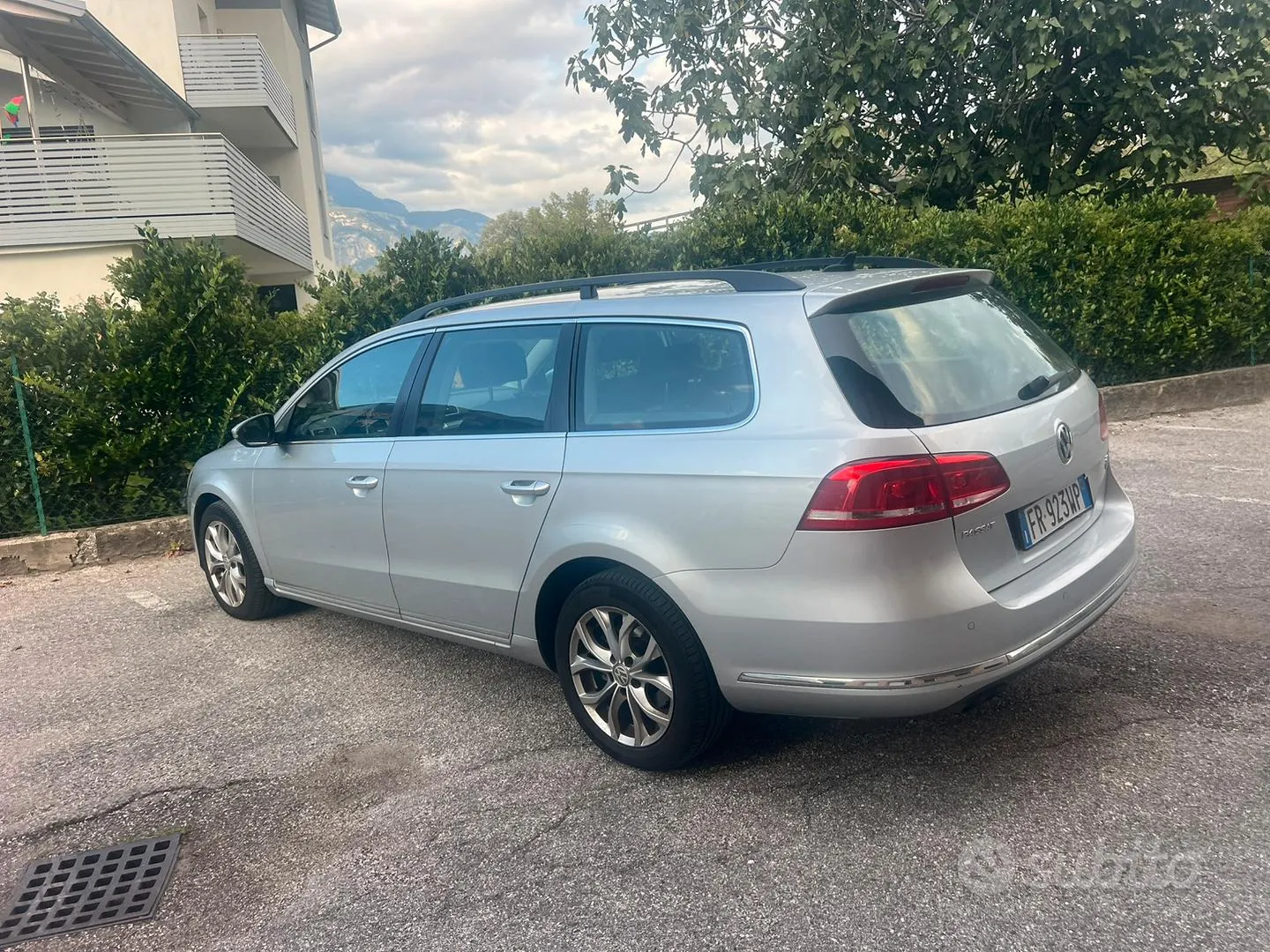 Volkswagen Passat 2013 photo 3