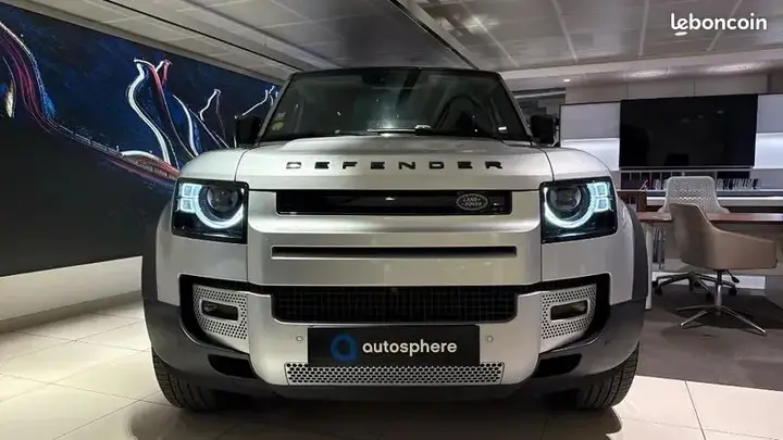 Land Rover Defender 2020 photo 2