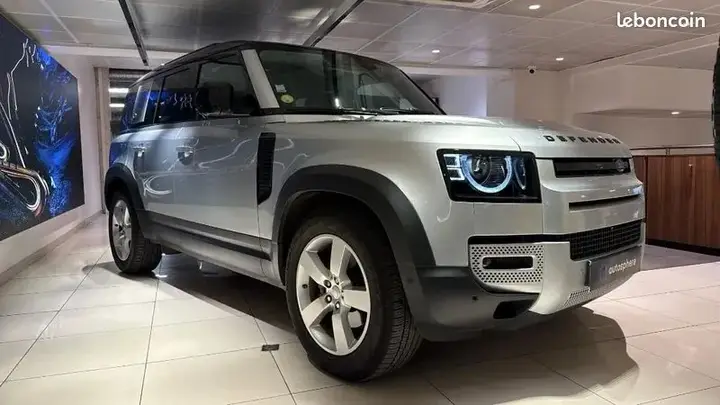 Land Rover Defender 2020 photo 3