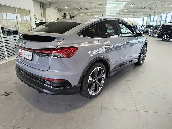 Audi Q4 E-Tron 2023 photo 4
