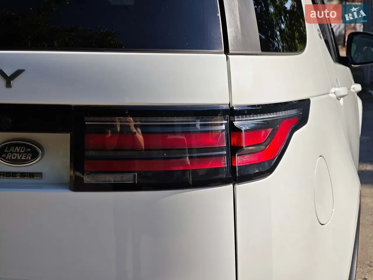 Land Rover Discovery 2017 photo 5