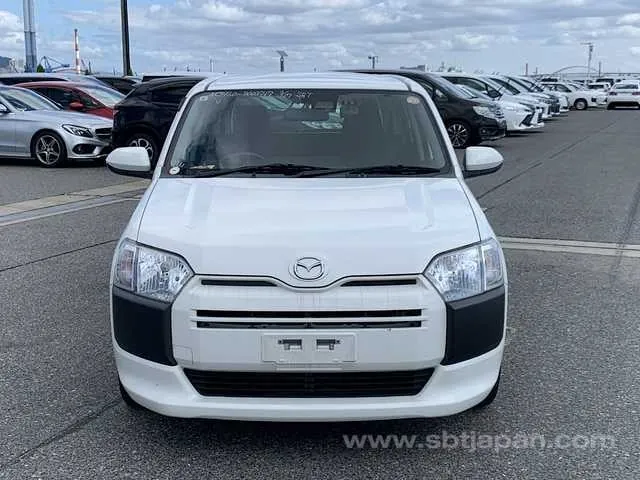 Mazda Familia Van 2021 photo 5