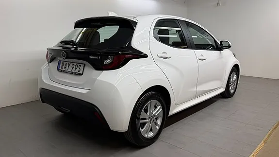 Mazda 2 2024 photo 3