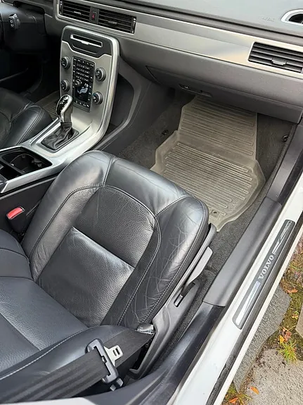 Volvo V70 2014 photo 3