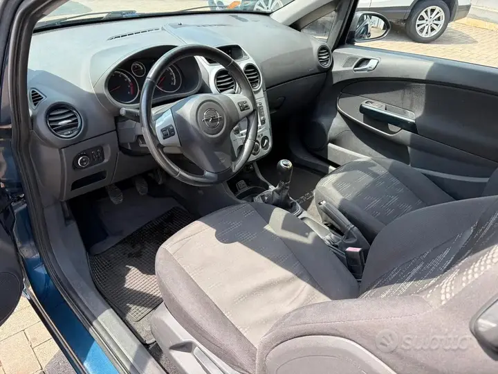 Opel Corsa 2011 photo 5