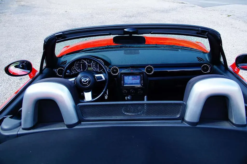 Mazda Mx-5 2006 photo 2