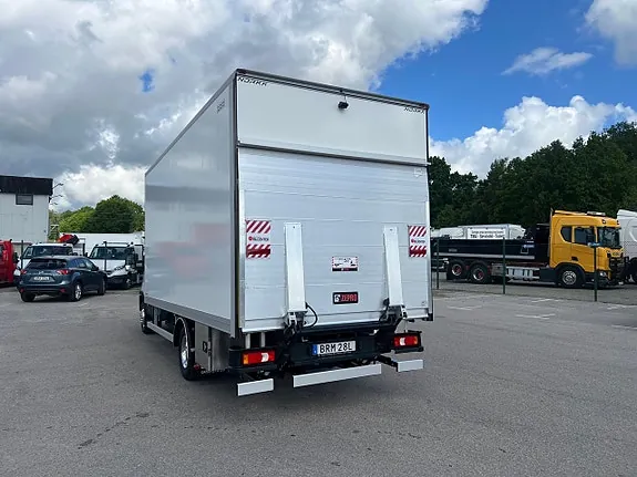 Iveco Daily 2025 photo 3