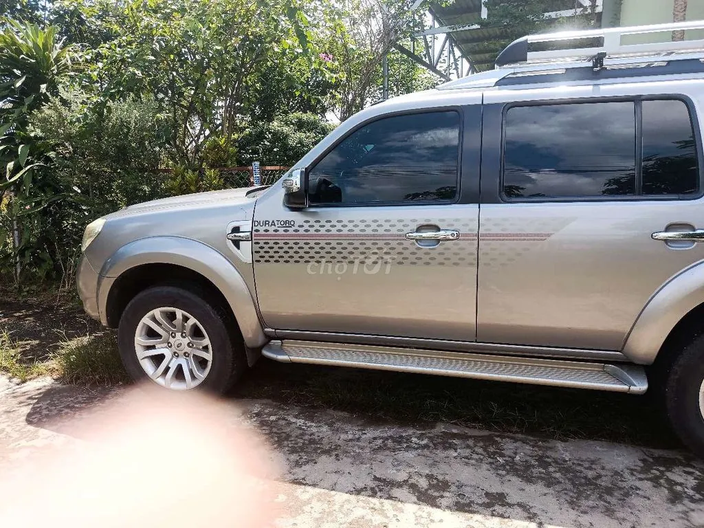 Ford Everest 2014 photo 5