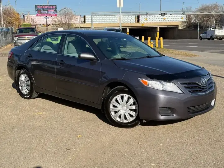 Toyota Camry 2011 photo 3