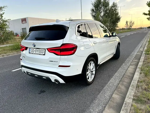 BMW X3 2019 photo 2