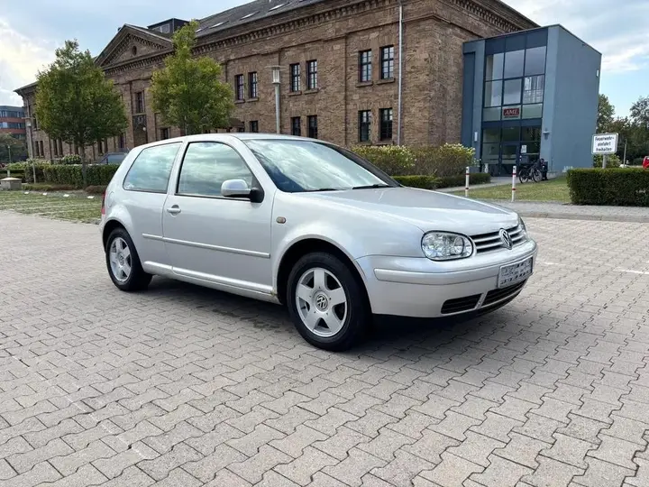 Volkswagen Golf 4
