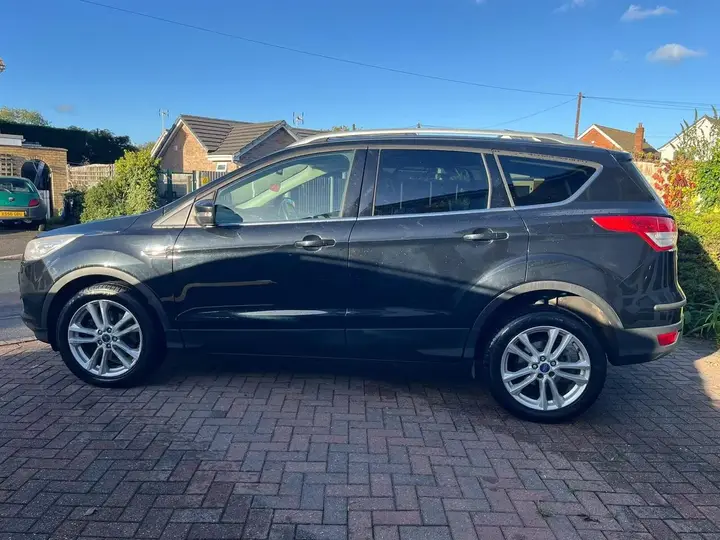 Ford Kuga 2014 photo 5