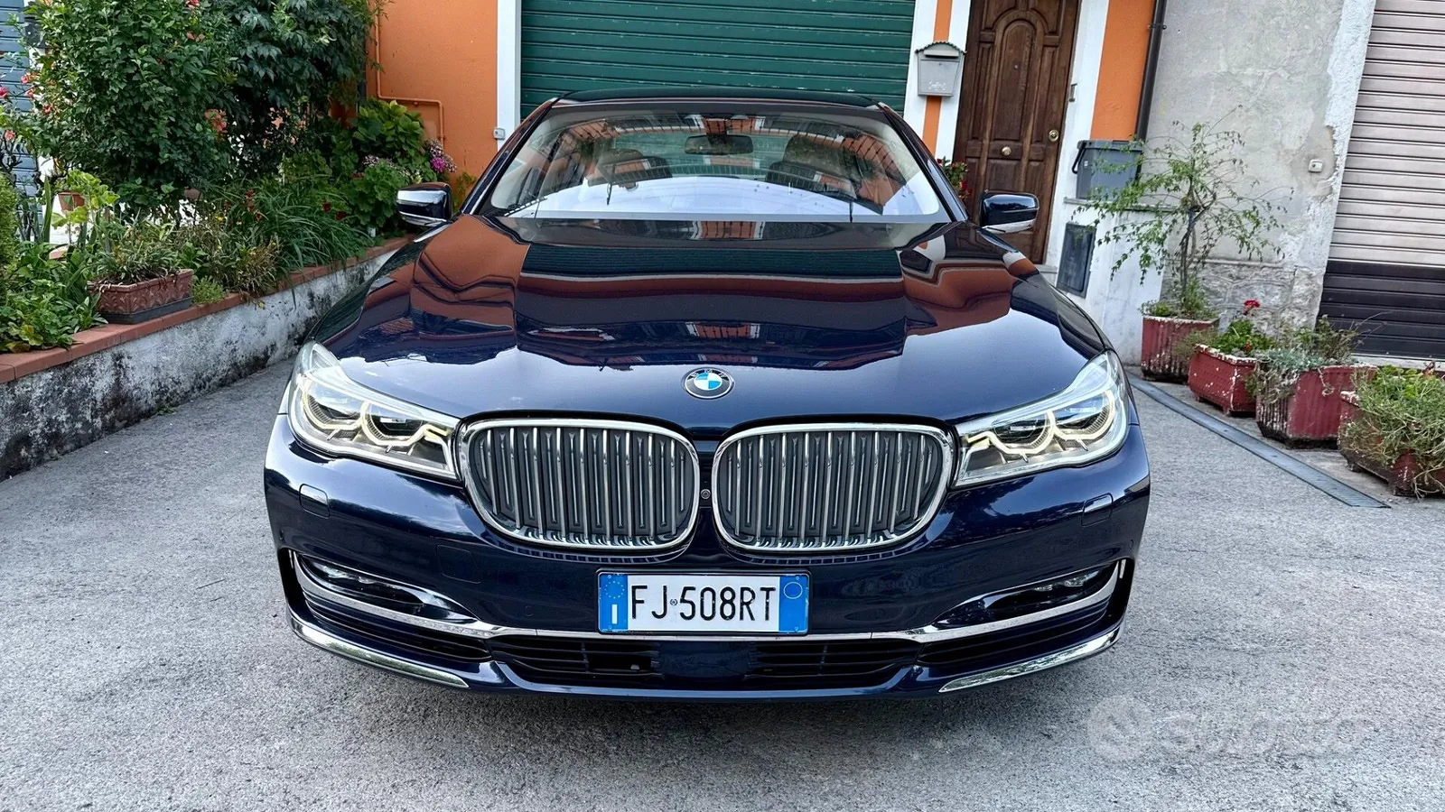 BMW 7 Series 2017 photo 2