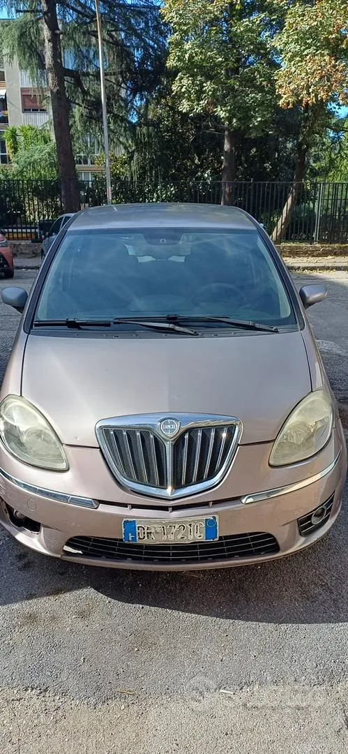 Lancia Musa 2008 photo 3